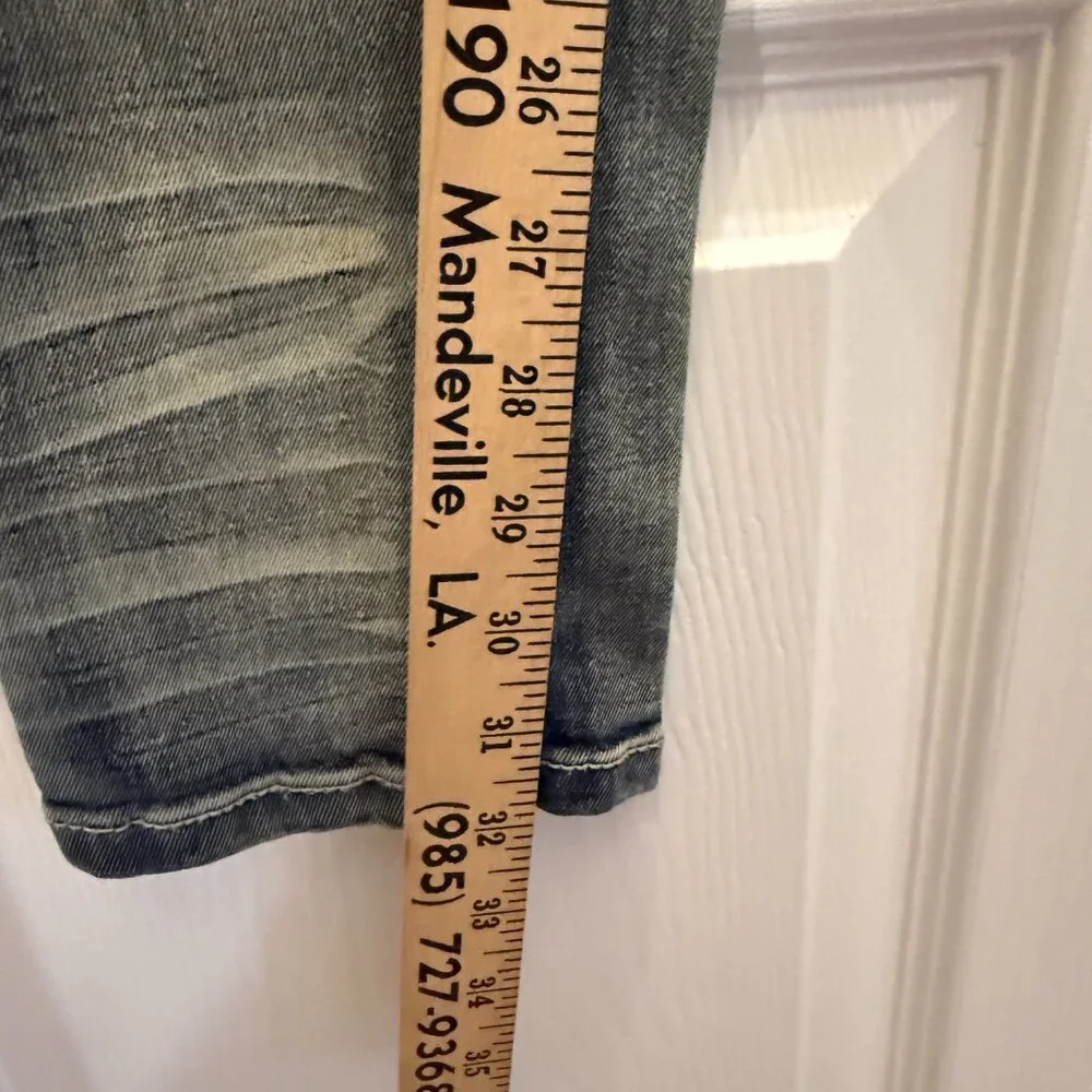 TAKER Blue Distressed Men's Jeans 30x32  (32 inseam/ 30 waist measured) stretch - Picture 7 of 15